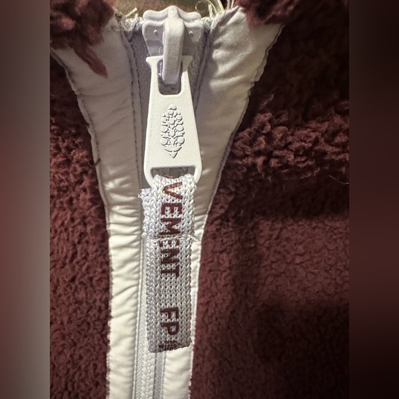 Free People Movement Women's Mountain High 1/2 Zip NWT - Picture 6 of 9